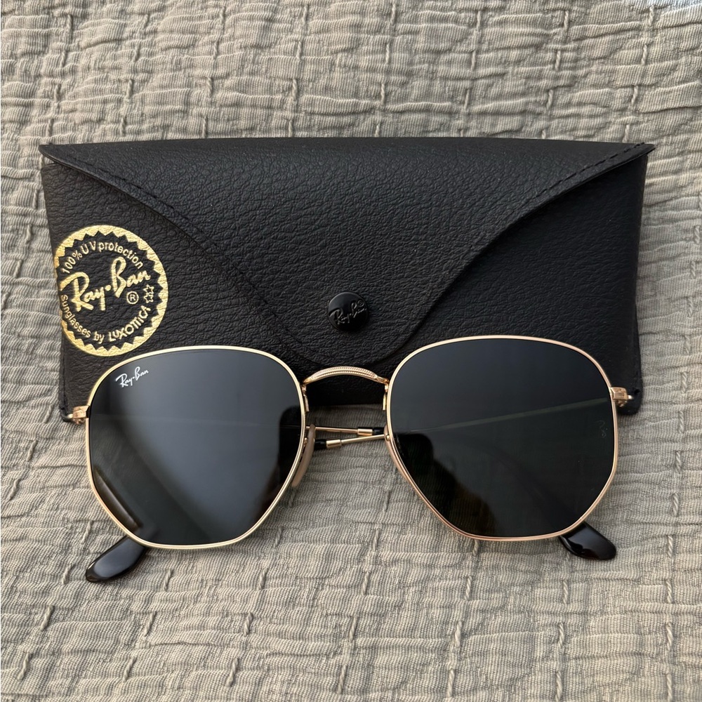 Ray-Ban Gold Frame Sunglasses with Dark Lenses